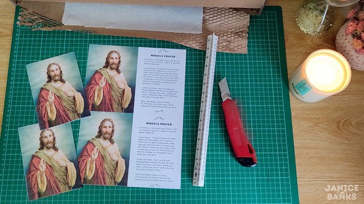 Trim the edges of your prayer card_Make-a-DIY-Prayer-Card